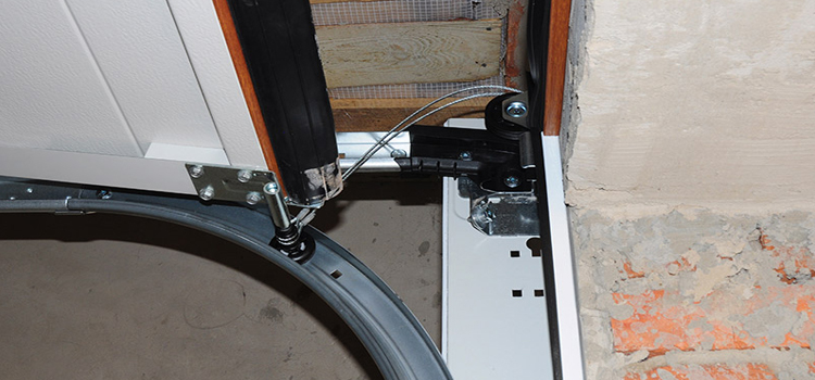 Garage Door Off Track Roller Repair Halton