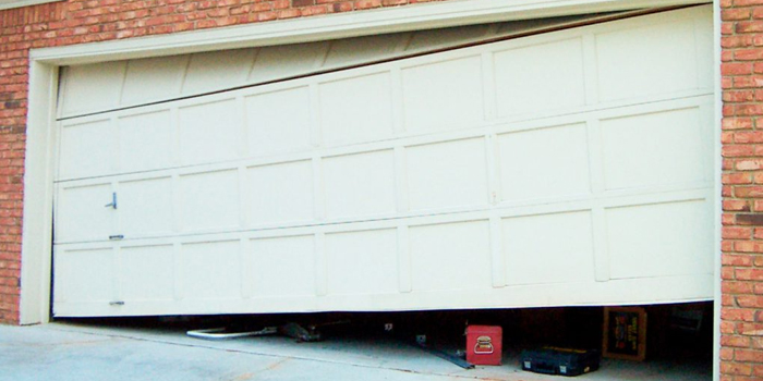 aluminum garage doors services in Halton